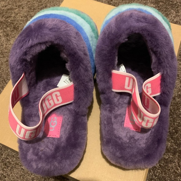 UGG Fluffy Slides - Picture 4 of 5